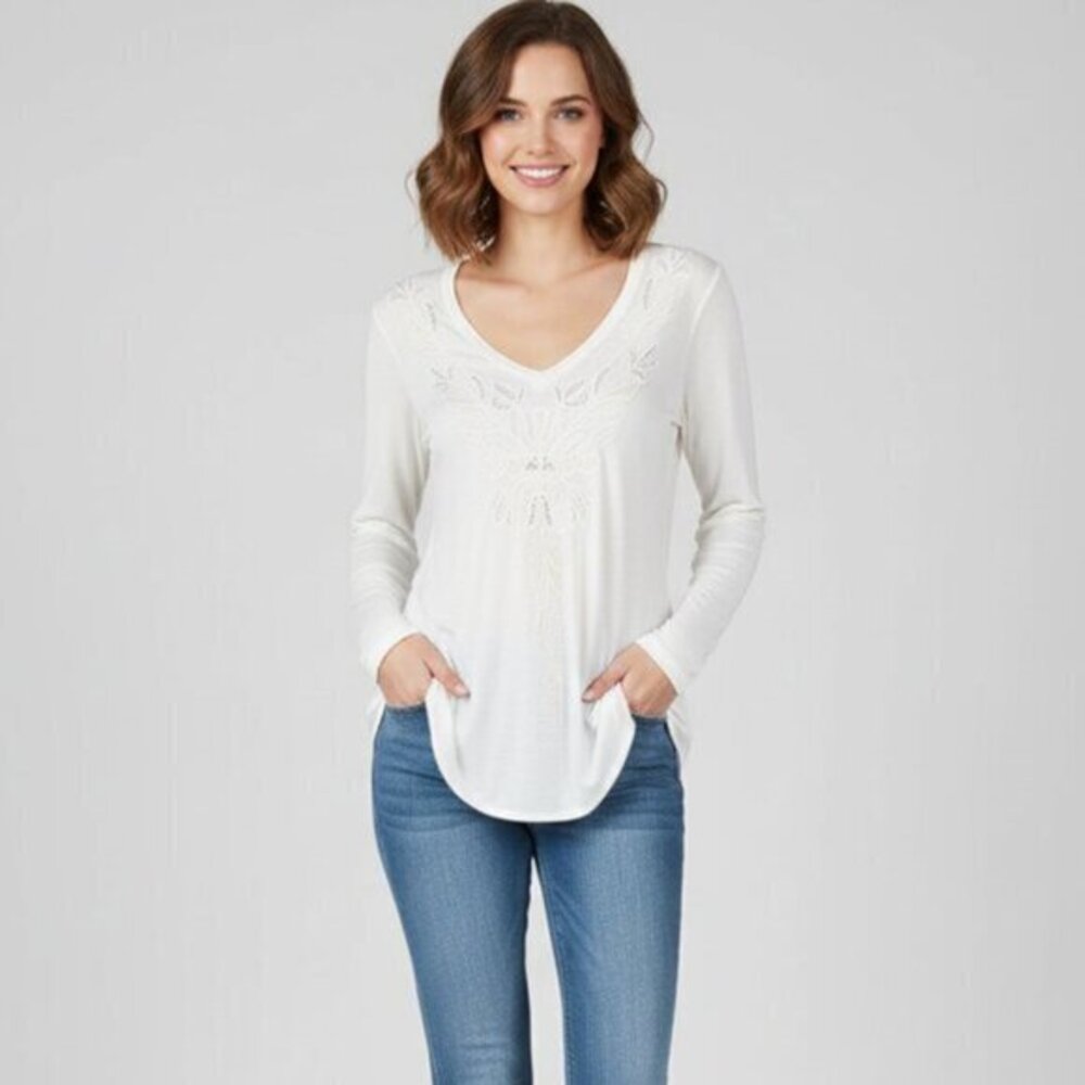 Aritzia Wilfred Top Embroidered Long Sleeve Side Split Slit neutral minimalist
